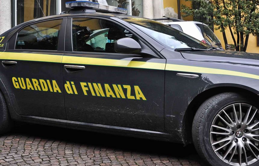 Poggibonsi celebra il Sottobrigadiere della Guardia di Finanza Renato Mecacci